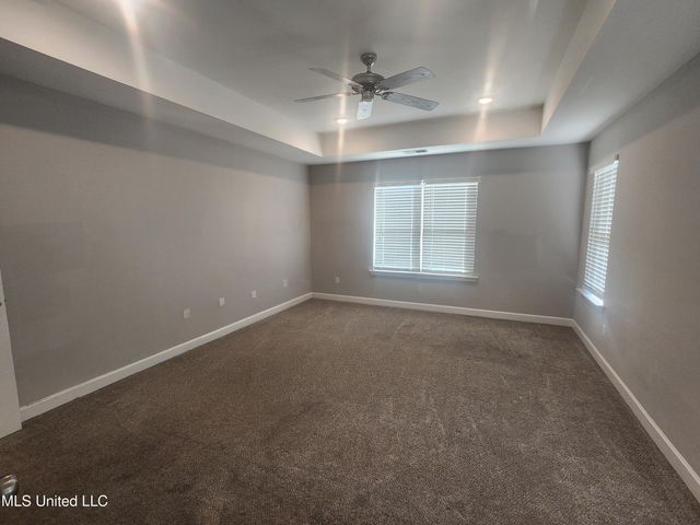 2323 Killeglan Cove, Southaven, MS 38672