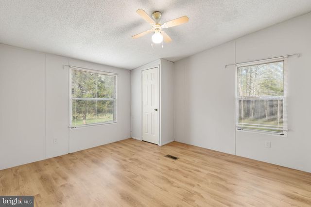 4703 HOLLY DR, Partlow, VA 22534