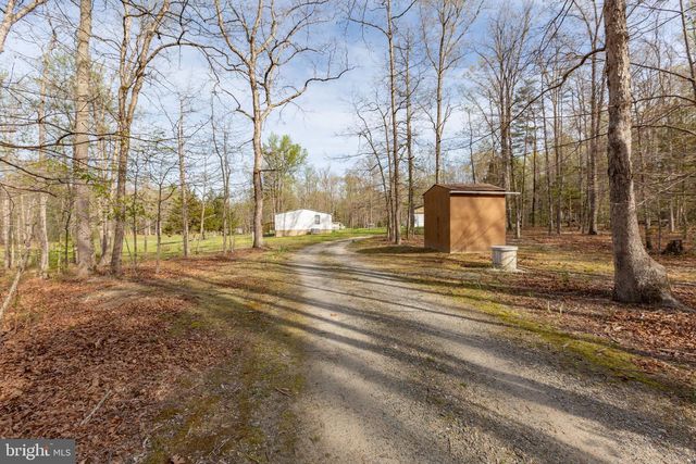4703 HOLLY DR, Partlow, VA 22534