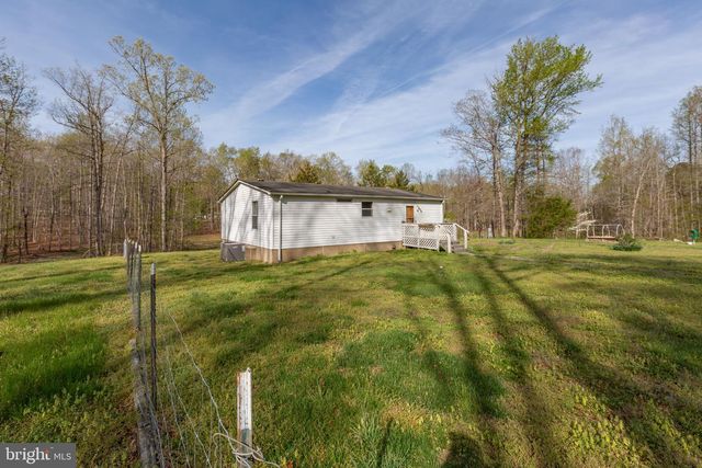 4703 HOLLY DR, Partlow, VA 22534