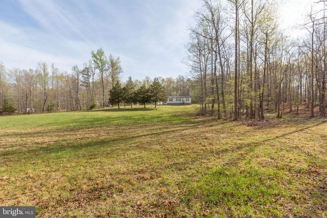 4703 HOLLY DR, Partlow, VA 22534
