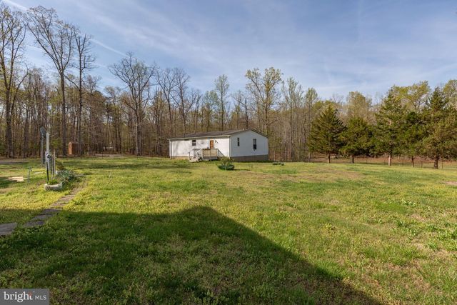 4703 HOLLY DR, Partlow, VA 22534