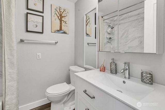 8022 S 112 Street, Seattle, WA 98178