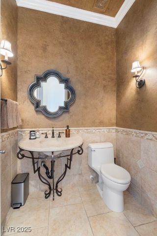 9732 Verlaine Court, Las Vegas, NV 89145