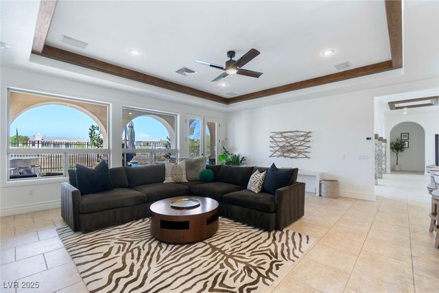 9732 Verlaine Court, Las Vegas, NV 89145