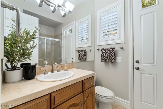 9732 Verlaine Court, Las Vegas, NV 89145