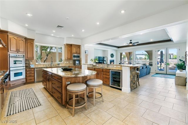 9732 Verlaine Court, Las Vegas, NV 89145