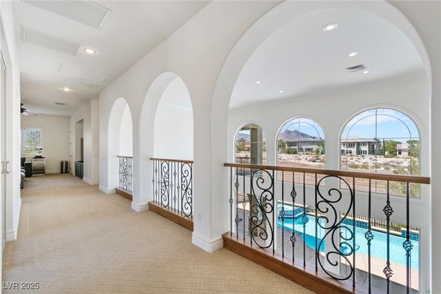 9732 Verlaine Court, Las Vegas, NV 89145