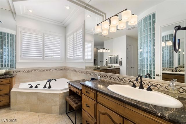 9732 Verlaine Court, Las Vegas, NV 89145