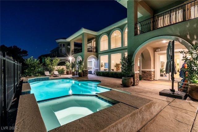 9732 Verlaine Court, Las Vegas, NV 89145