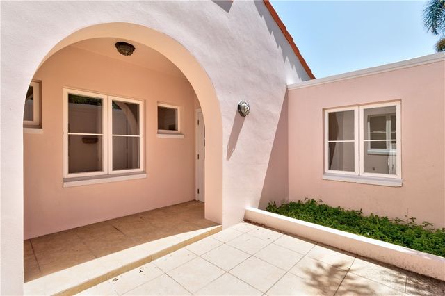 4922 Wood Duck Circle, Vero Beach, FL 32967