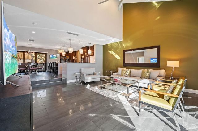 8 Portside Drive 8a, Fort Lauderdale, FL 33316