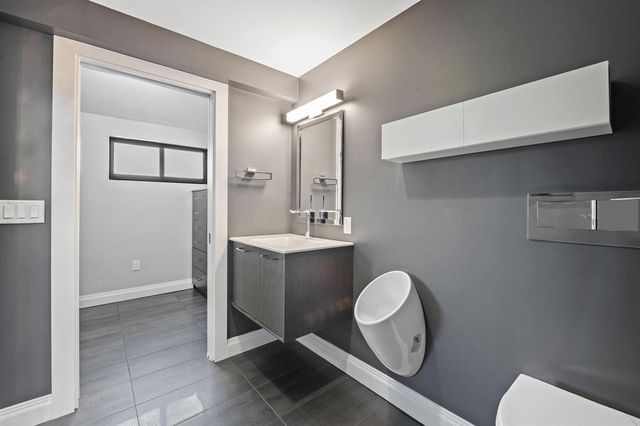 8 Portside Drive 8a, Fort Lauderdale, FL 33316