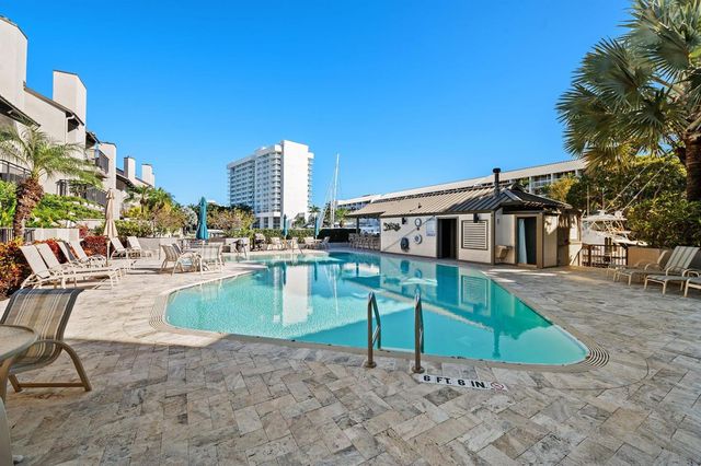 8 Portside Drive 8a, Fort Lauderdale, FL 33316