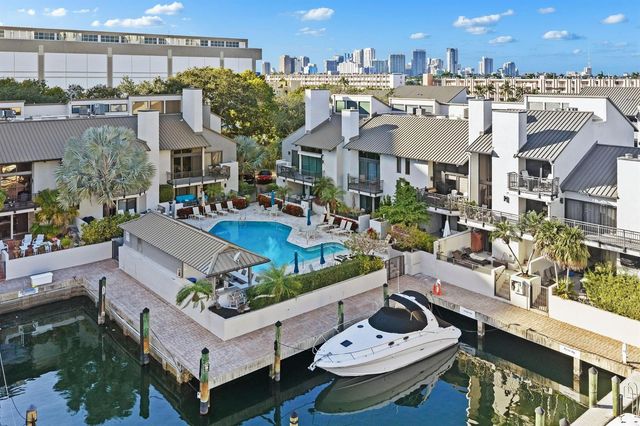 8 Portside Drive 8a, Fort Lauderdale, FL 33316