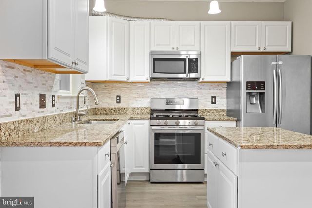 16865 BRANDY MOOR LOOP, Woodbridge, VA 22191