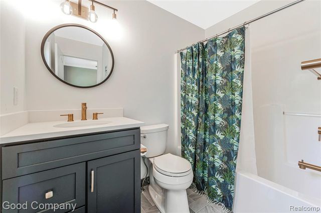 2154 Pennsylvania Lane, Ann Arbor, MI 48103