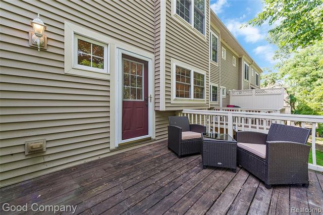 2154 Pennsylvania Lane, Ann Arbor, MI 48103