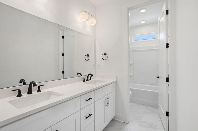 1907 Ashton Ave, Nashville, TN 37218