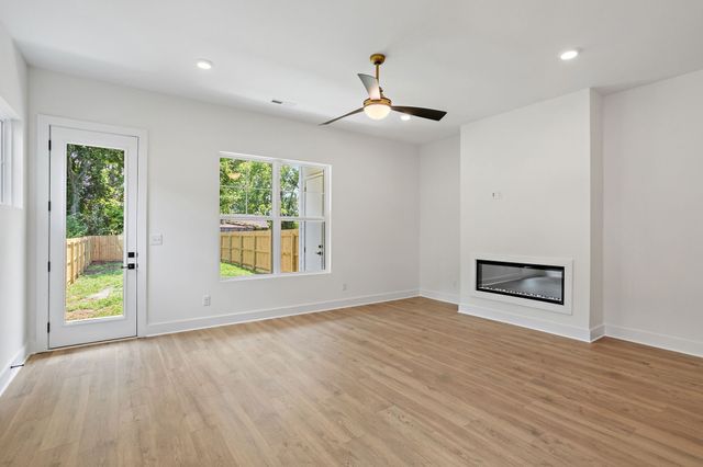 1907 Ashton Ave, Nashville, TN 37218