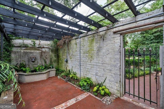 3860 Ridge Avenue, Macon, GA 31204