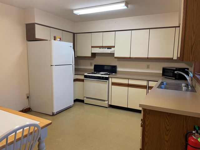 316 N East Street 1 and 2, Chelsea, MI 48118