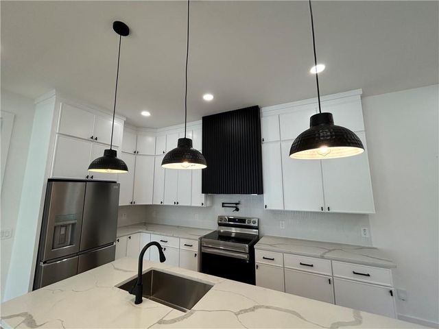 73 Whitefoord SE Avenue, Atlanta, GA 30317