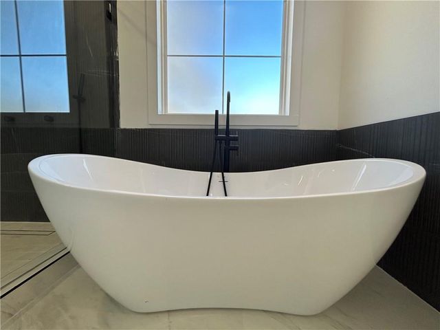 73 Whitefoord SE Avenue, Atlanta, GA 30317