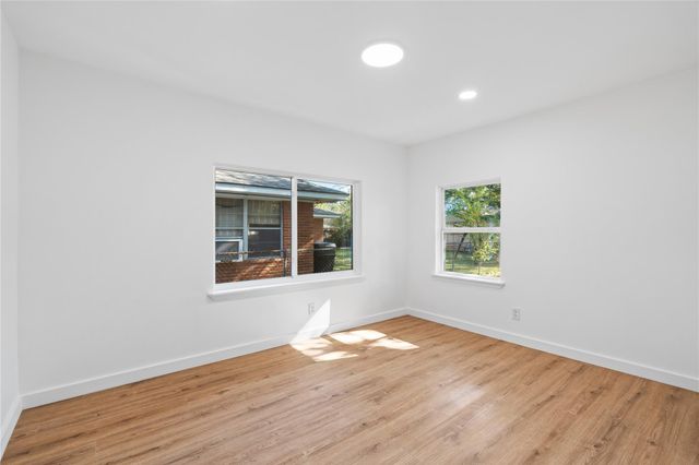 4427 Sanford Road, Houston, TX 77035