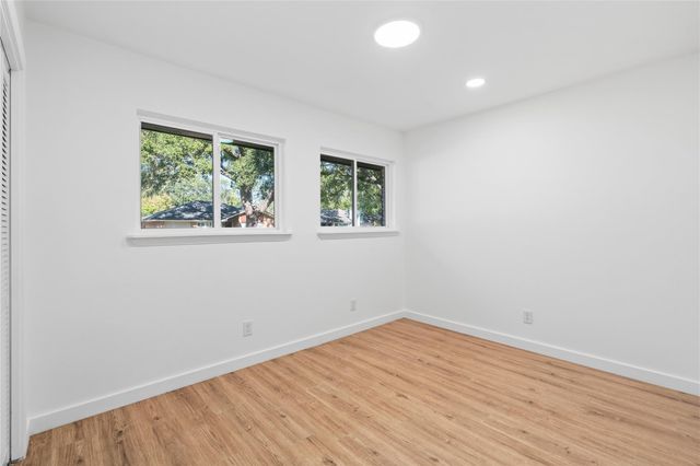 4427 Sanford Road, Houston, TX 77035