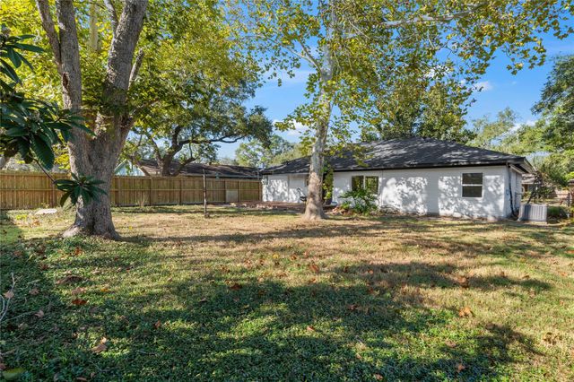 4427 Sanford Road, Houston, TX 77035