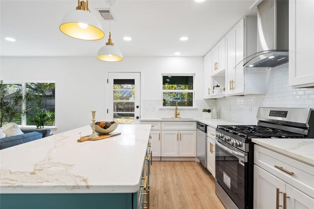 4427 Sanford Road, Houston, TX 77035