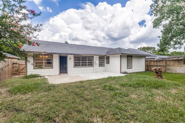 7307 Sunlight Lane, Houston, TX 77095