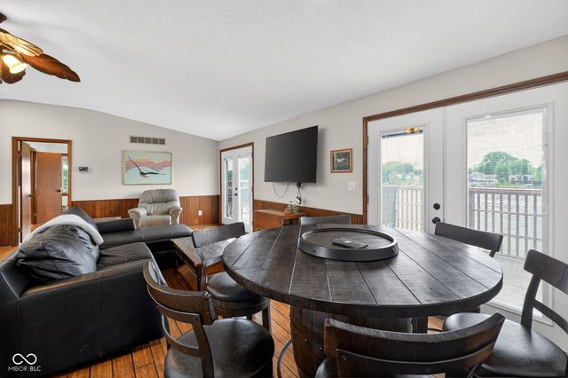 709 Shoreline Drive, Cicero, IN 46034
