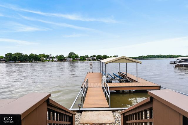 709 Shoreline Drive, Cicero, IN 46034