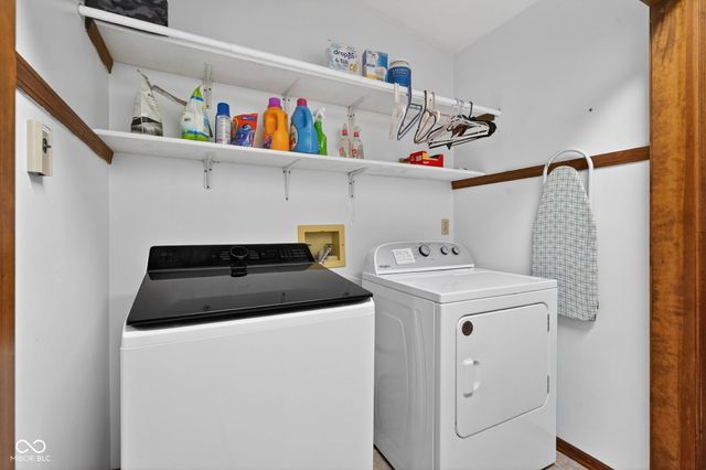 709 Shoreline Drive, Cicero, IN 46034