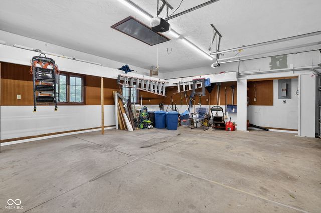 709 Shoreline Drive, Cicero, IN 46034