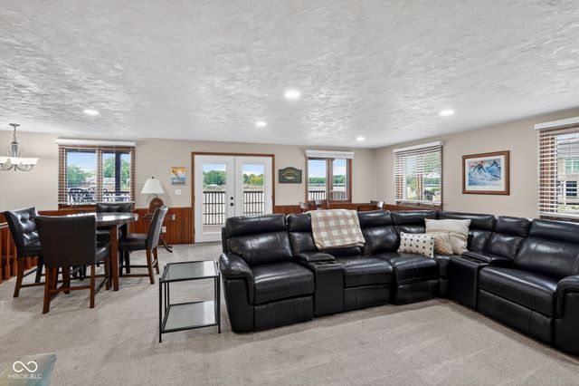 709 Shoreline Drive, Cicero, IN 46034