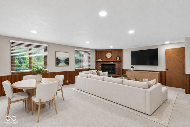 709 Shoreline Drive, Cicero, IN 46034