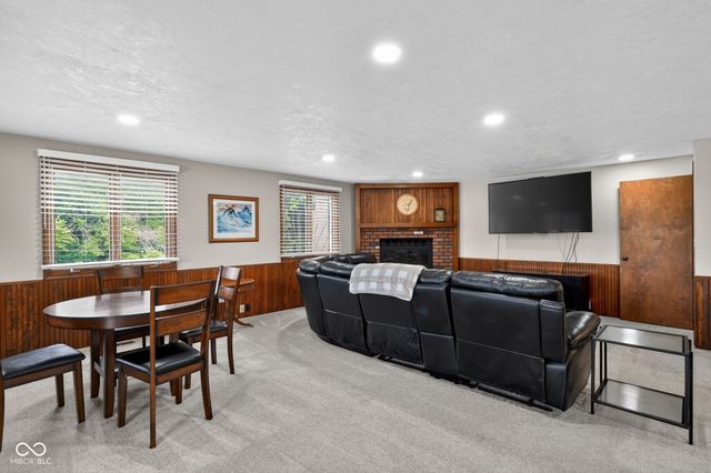 709 Shoreline Drive, Cicero, IN 46034