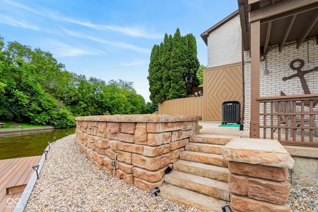 709 Shoreline Drive, Cicero, IN 46034