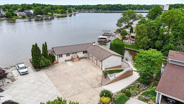 709 Shoreline Drive, Cicero, IN 46034