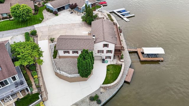 709 Shoreline Drive, Cicero, IN 46034