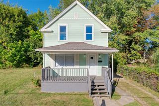 166 Chittenden Street, Akron, OH 44306