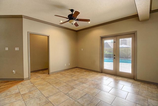 7642 Dallas St, Corpus Christi, TX 78413