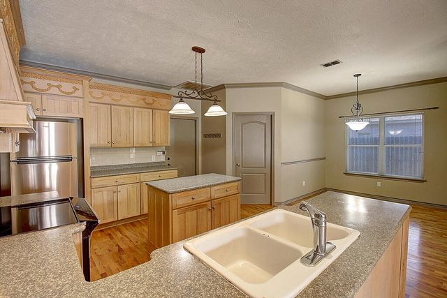 7642 Dallas St, Corpus Christi, TX 78413
