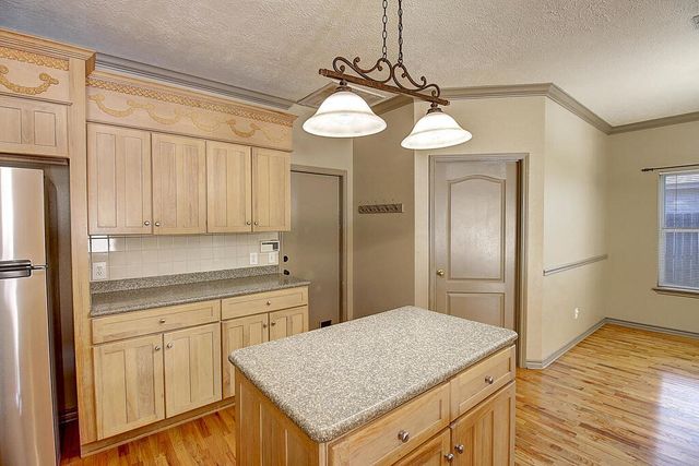 7642 Dallas St, Corpus Christi, TX 78413