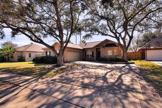 7642 Dallas St, Corpus Christi, TX 78413