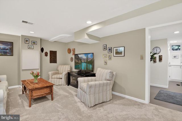203 BADEN ST, Silver Spring, MD 20901