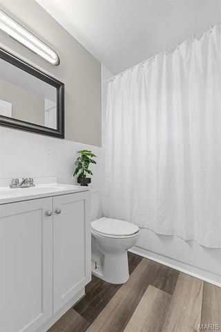 10512 Count Drive, Hazelwood, MO 63136